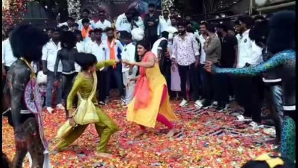 ಮಂಗಳೂರು ದಸರಾದಲ್ಲಿ ಪಿಲಿ ವೇಷ 1