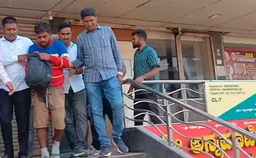 ಮದ್ಯದಂಗಡಿ ಸಿಬ್ಬಂದಿಗೆ ಚಾಕು ಇರಿದ ಆರೋಪಿ