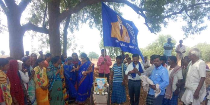 ಮನರೇಗಾ ಕಾರ್ಮಿಕರೊಂದಿಗೆ ಅಂಬೇಡ್ಕರ್‌ ಜಯಂತಿ