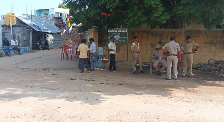 ಮರಕುಂಬಿ ಗ್ರಾಮ 1