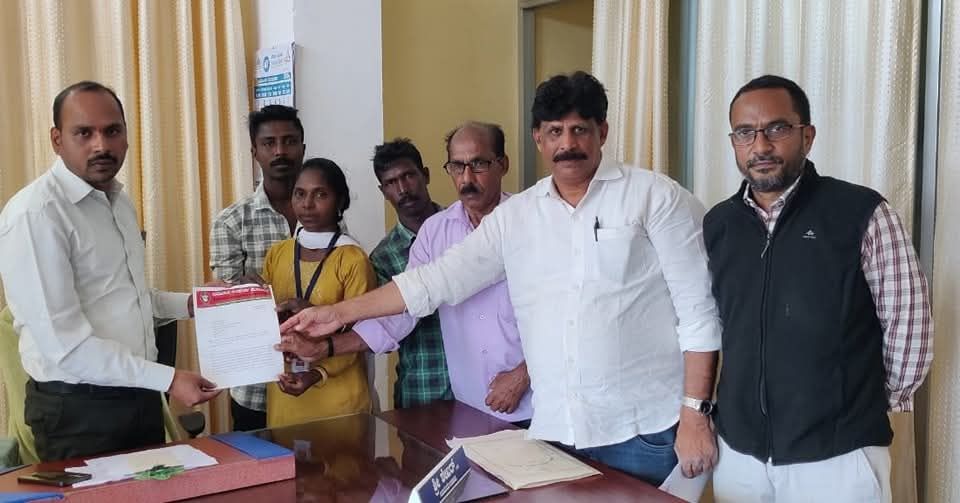 ಮಾರ್ಕ್ಸಿಸ್ಟ್‌ ಮನವಿ