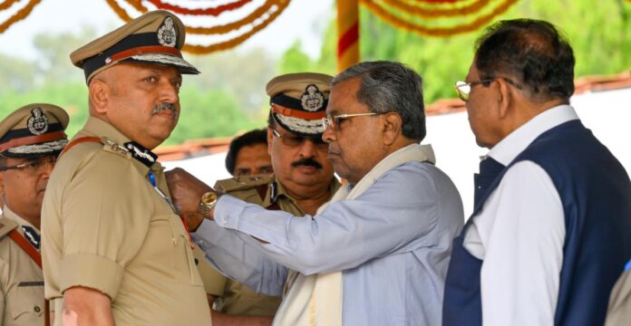ಮುಖ್ಯಮಂತ್ರಿಗಳ ಪದಕ