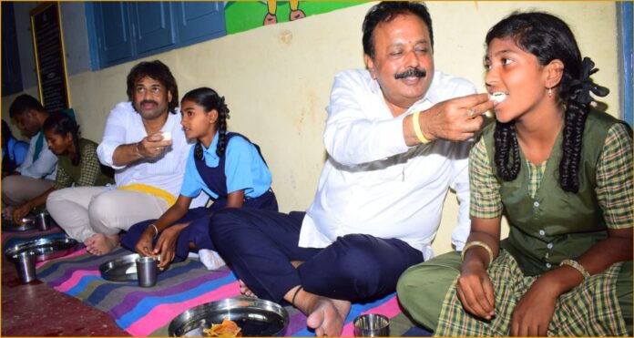 ಮೊಟ್ಟೆ ವಿತರಣೆ
