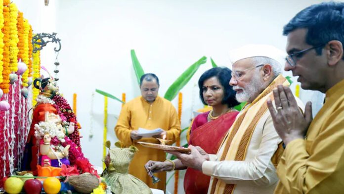 ಮೋದಿ ಚಂದ್ರಚೂಡ್