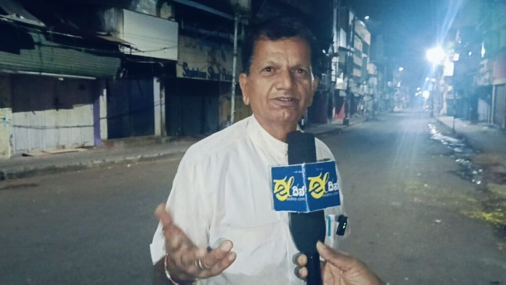 ಮೋಹನ್‌ ಸಾರ್ವಜನಿಕ