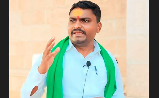 ರನ್ನ ಮುಧೋಳ ಹೆಸರಿಡುವಂತೆ ಯುವರೈತ ಆಗ್ರಹ