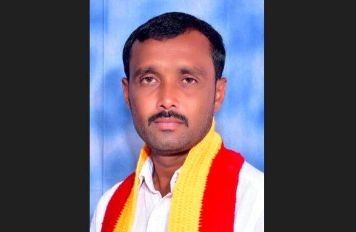 ರಸ್ತೆ ದುರಸ್ತಿಗೆ ವಡಗೇರಾ ಕರವೇ ಕಾರ್ಯಕರ್ತ ಆಗ್ರಹ