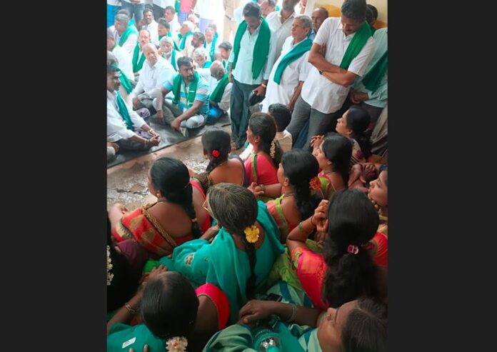 ರೈತರ ಧರಣಿ