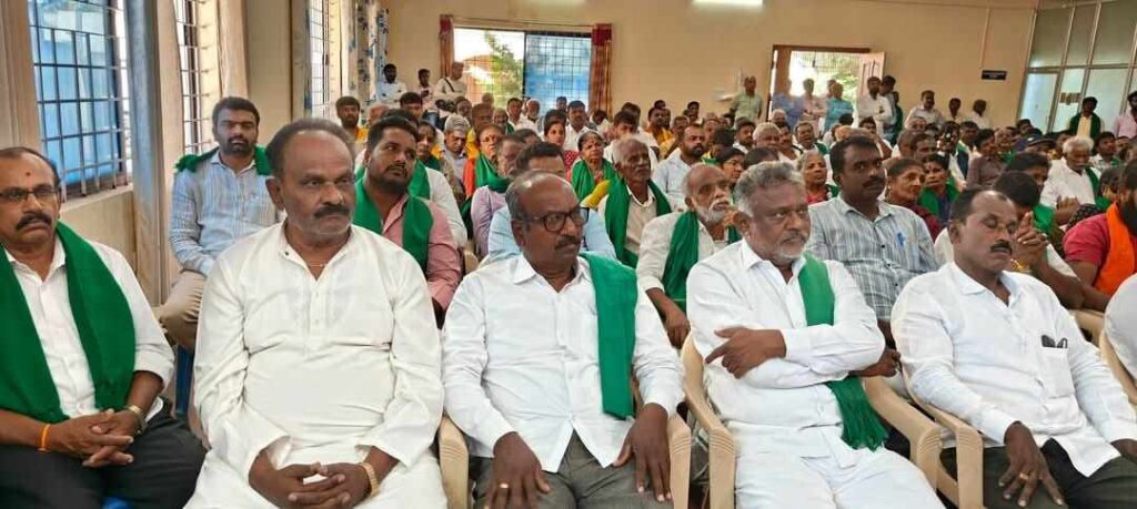 ರೈತರು ಚಿಕ್ಕಬಳ್ಳಾಪುರ