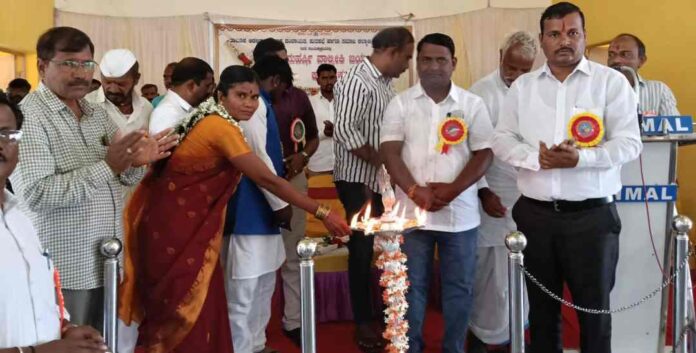 ವಾಲ್ಮೀಕಿ ಜಯಂತಿ ಇಂಡಿ