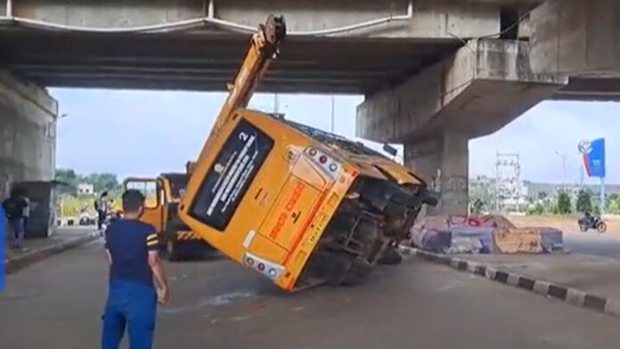 ಗದಗ, ಶಾಲಾ ಬಸ್‌, ಅಪಘಾತ, Gadag, school bus, accident,