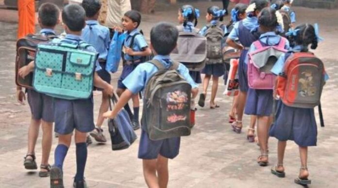 ಶಾಲೆ ಬಿಟ್ಟ ಮಕ್ಕಳನ್ನು ಶಾಲೆಗೆ ದಾಖಲಿಸುವಂತೆ ಸೂಚನೆ