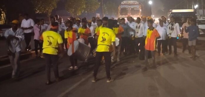 ಶಿಕ್ಷಕರ ಕೂಗಾಟಕ್ಕೆ ಸಾರ್ವಜನಿಕರ ಆಕ್ರೋಶ