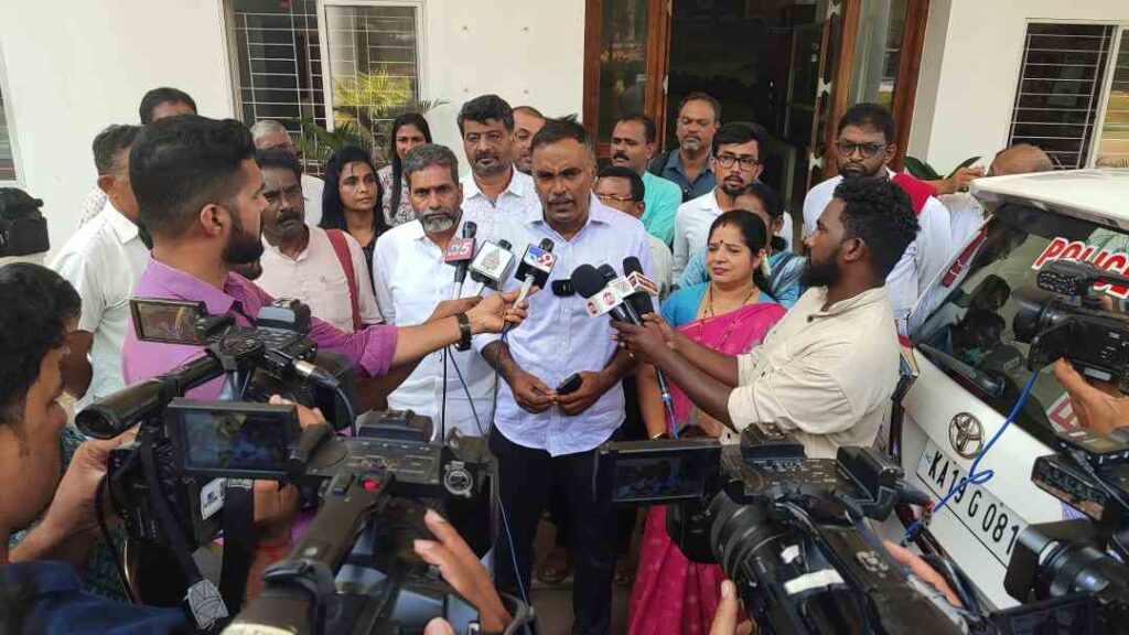 ಸಂಘಪರಿವಾರದ ವಿರುದ್ಧ ಕ್ರಮಕ್ಕೆ ಆಗ್ರಹ