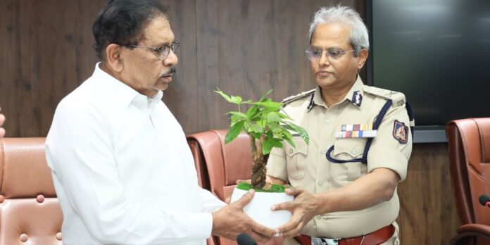 ಸಚಿವ ಪರಮೇಶ್ವರ್_