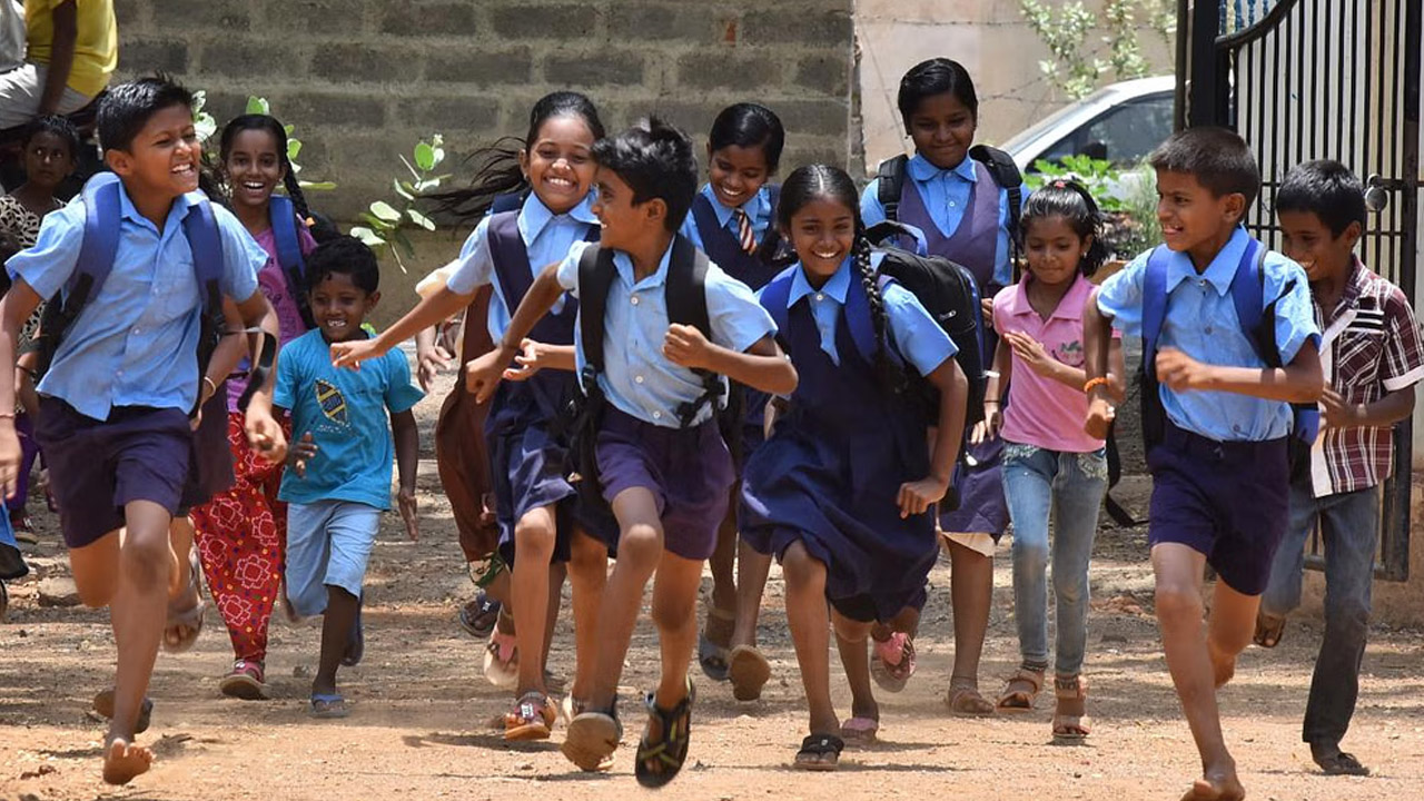 ಸರ್ಕಾರಿ ಶಾಲೆ, ಕಡಿಮೆ ವಿದ್ಯಾರ್ಥಿಗಳೂ, ಅರವಿಂದ ಬೆಲ್ಲದ್, Government school, few students, Arvind Bellad,
