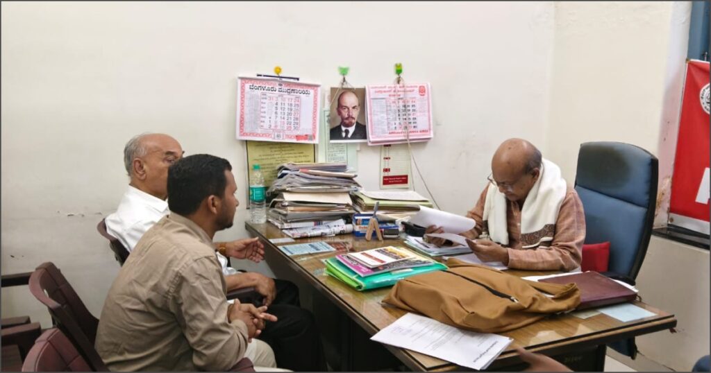 ಸಾರಿಗೆ ನೌಕರರು1