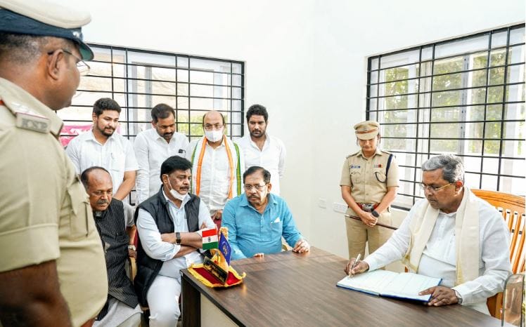 ಸಿಎಂ ಸಿದ್ದರಾಮಯ್ಯ 34