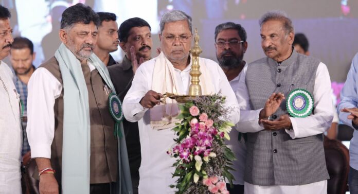 ಸಿದ್ದರಾಮಯ್ಯ (19)