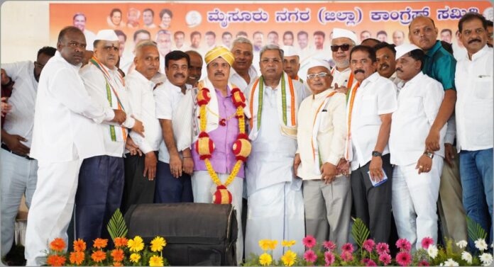 ಸಿದ್ದರಾಮಯ್ಯ (2)