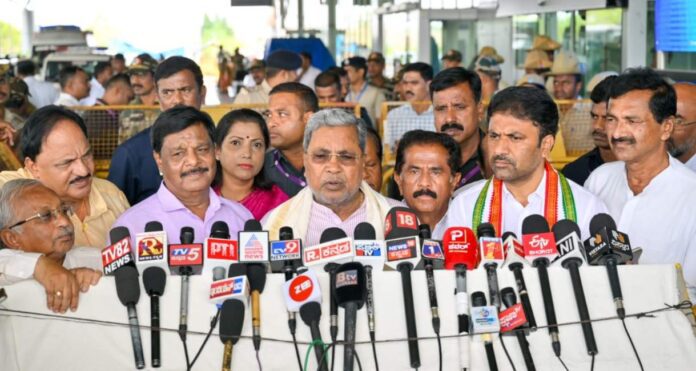 ಸಿದ್ದರಾಮಯ್ಯ (2)