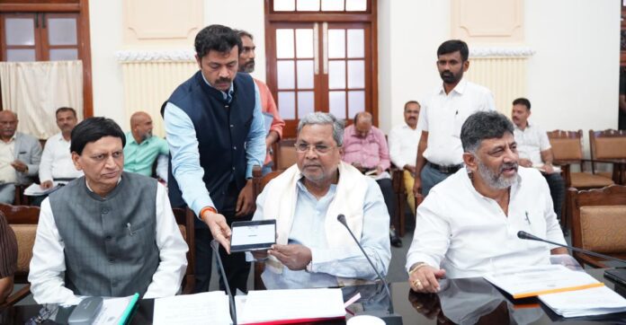 ಸಿದ್ದರಾಮಯ್ಯ (26)