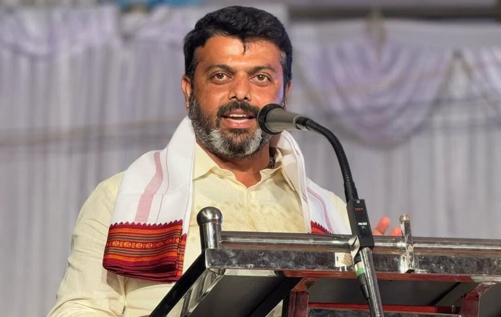 ಹರೀಶ್ ಪೂಂಜಾ ೧