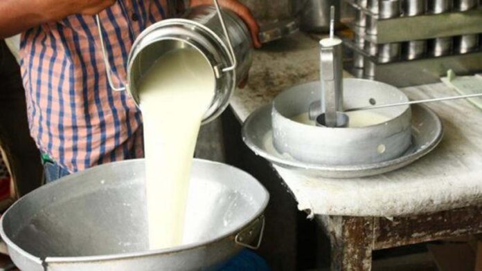 ಹಾಲಿನ ದರ, ಬೆಲೆ ಇಳಿಕೆ, ಬೆಲೆ ಕಡಿತ, ರೈತರು, Milk price, price reduction, price reduction, farmers,