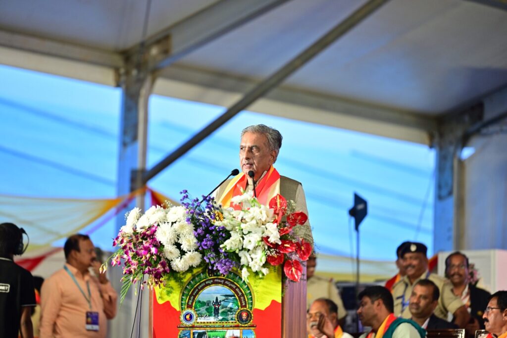 ಹೊರಟ್ಟಿ 4